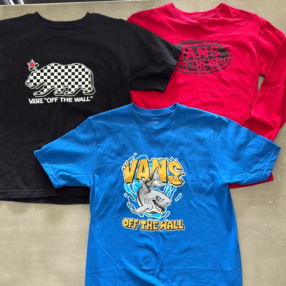 3 Boys Vans  T-Shirts -Sz L